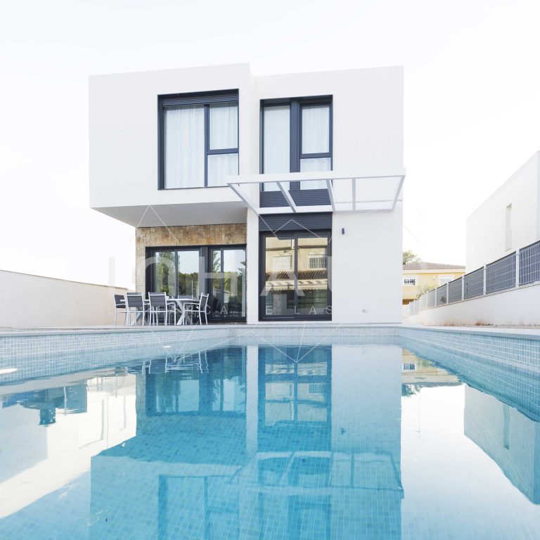 inHAUS Prefabricated concrete houses