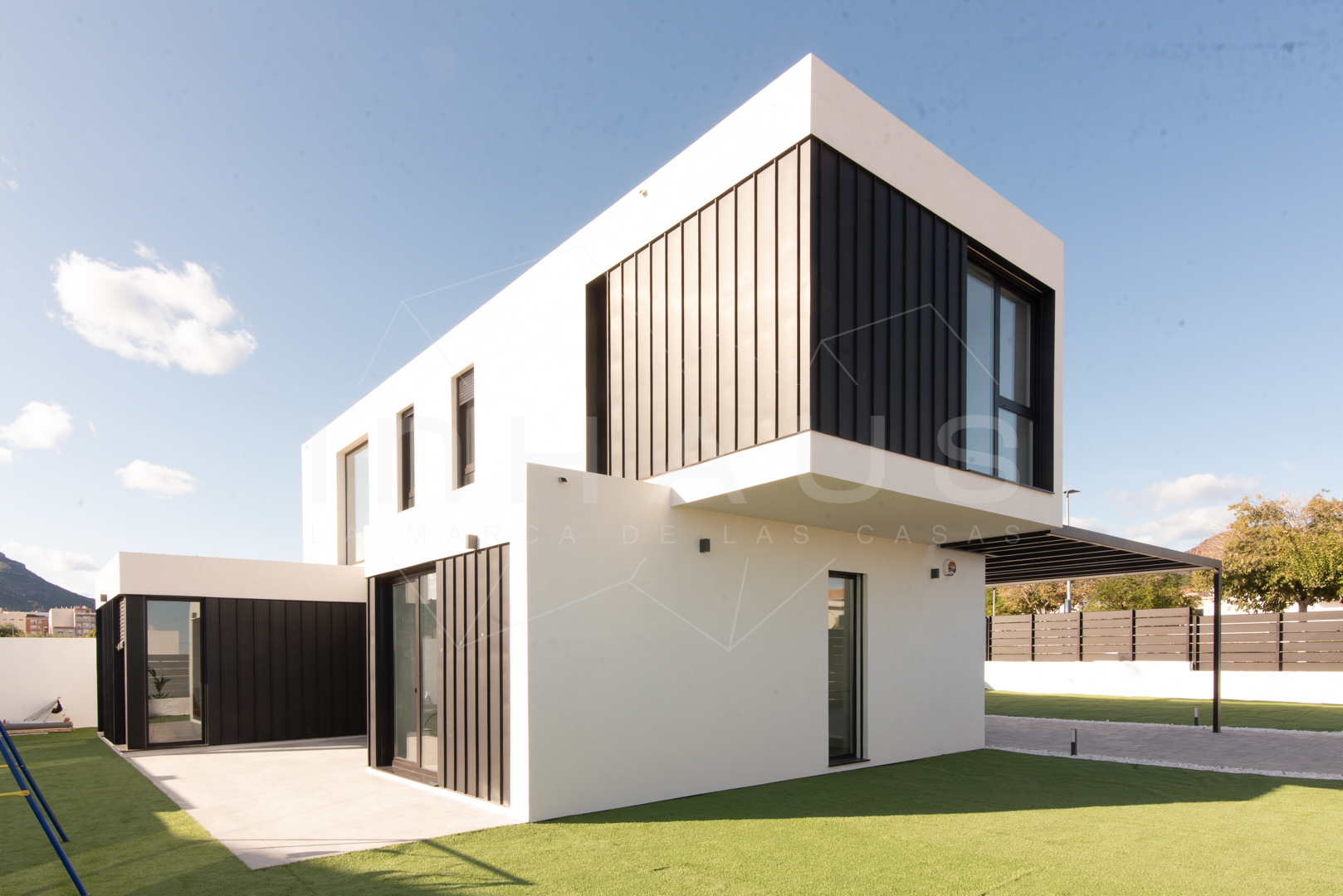 Casa industrializada hormigon Baqueira Casas inHAUS_marca al agua (20 de 27)-2