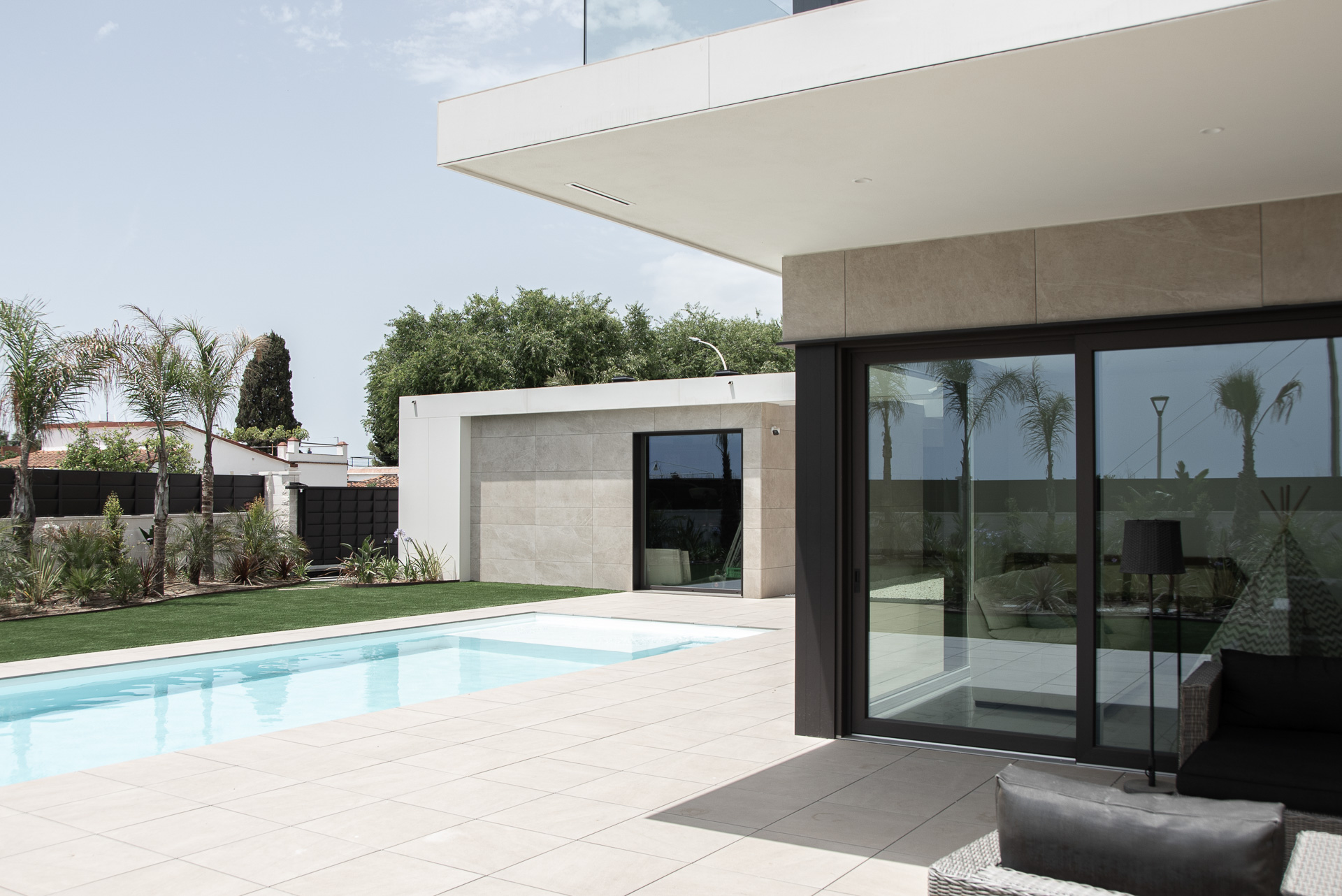 Casas prefabricadas Tarragona con piscina