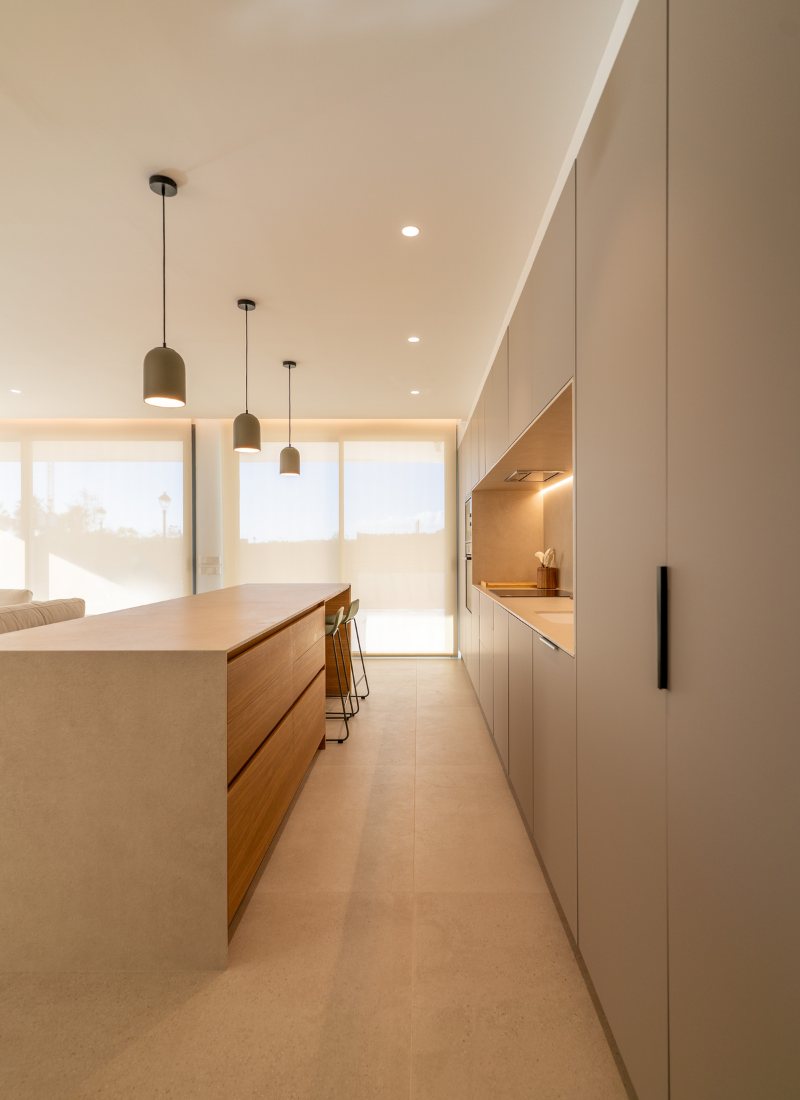 Cocina moderna con iluminación integrada