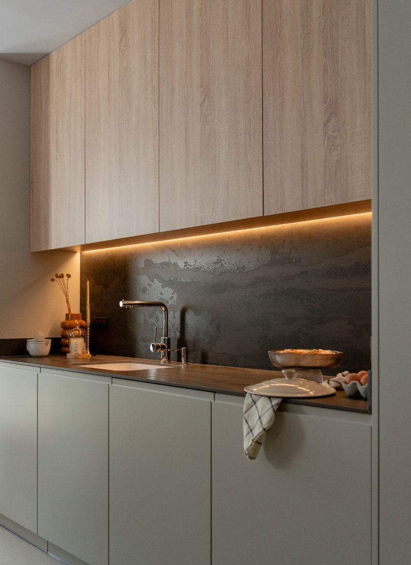 Diseño minimalista de cocina moderna