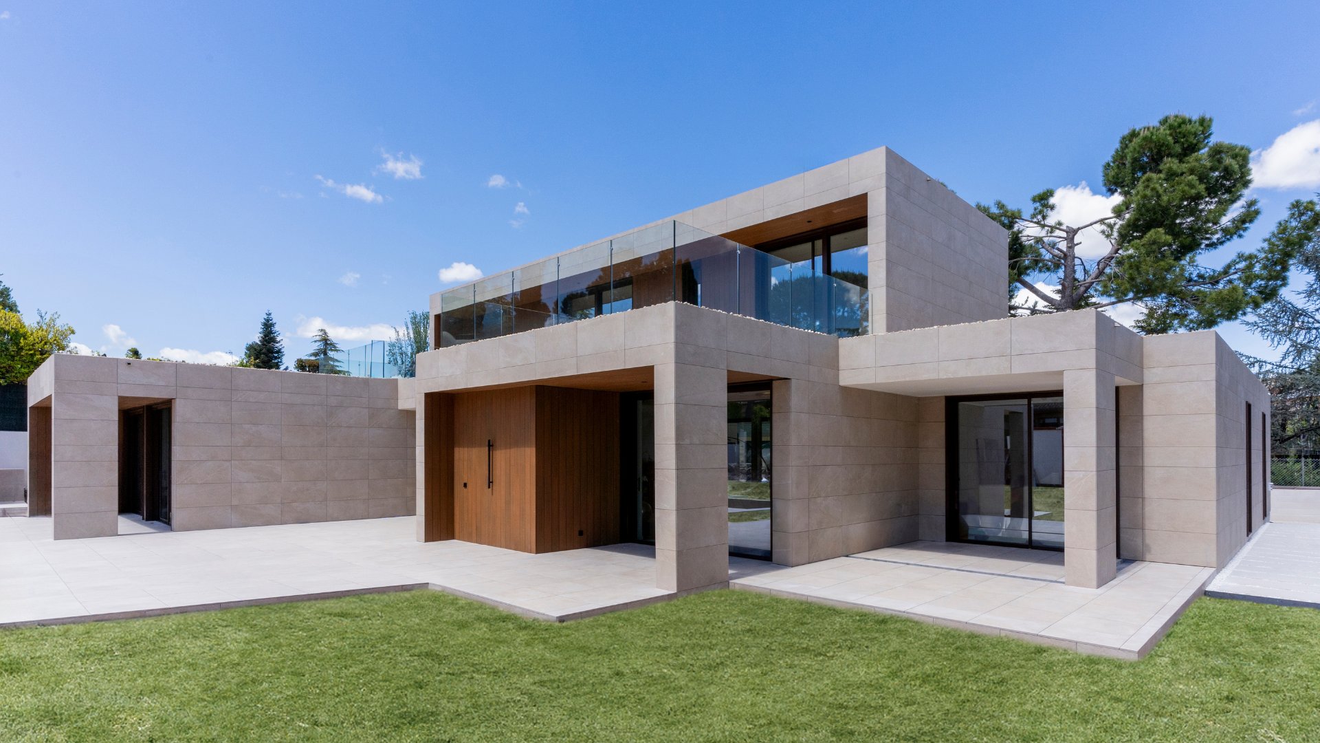 Casa prefabricada con volúmenes