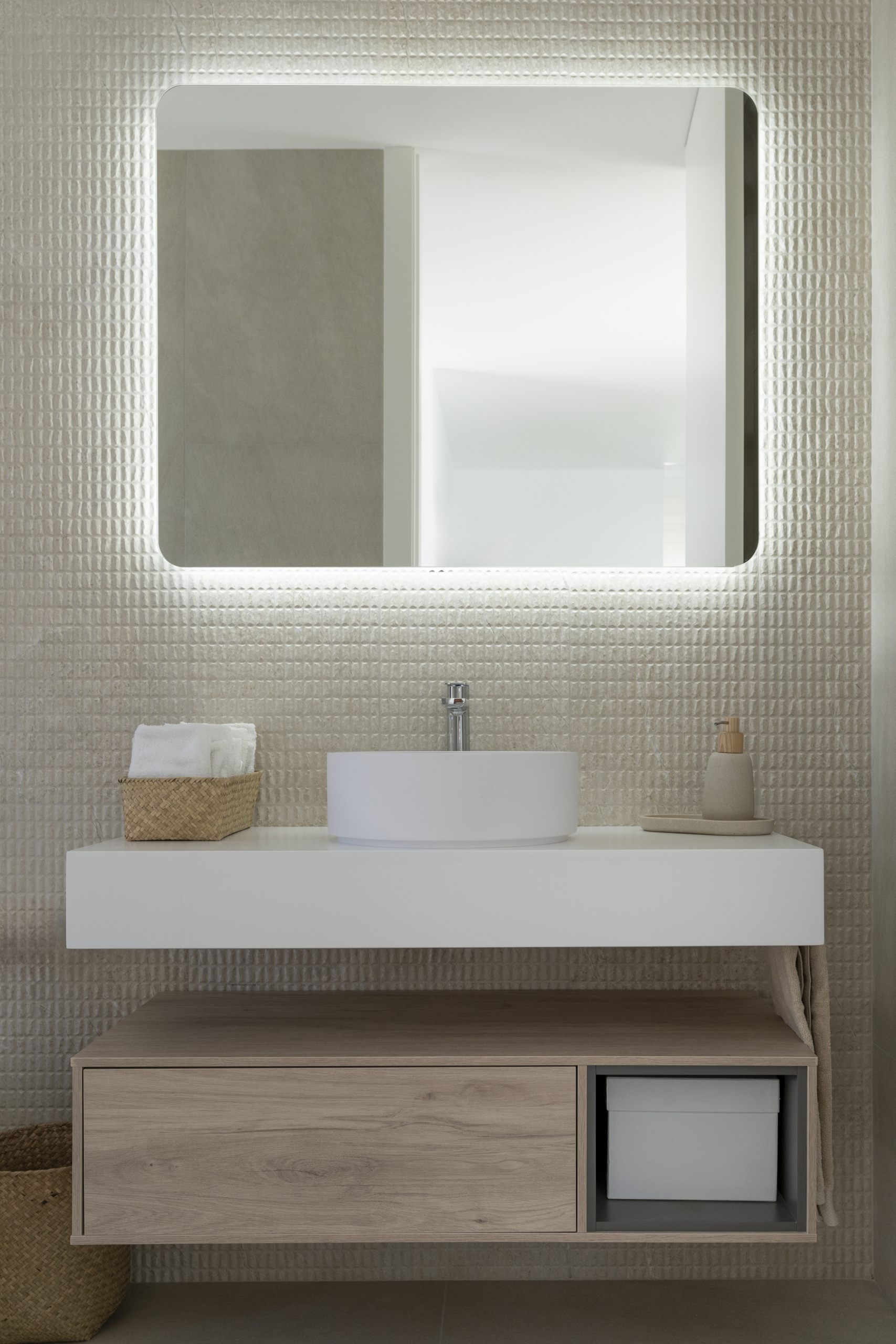 Materiales tonalidades diseño baños