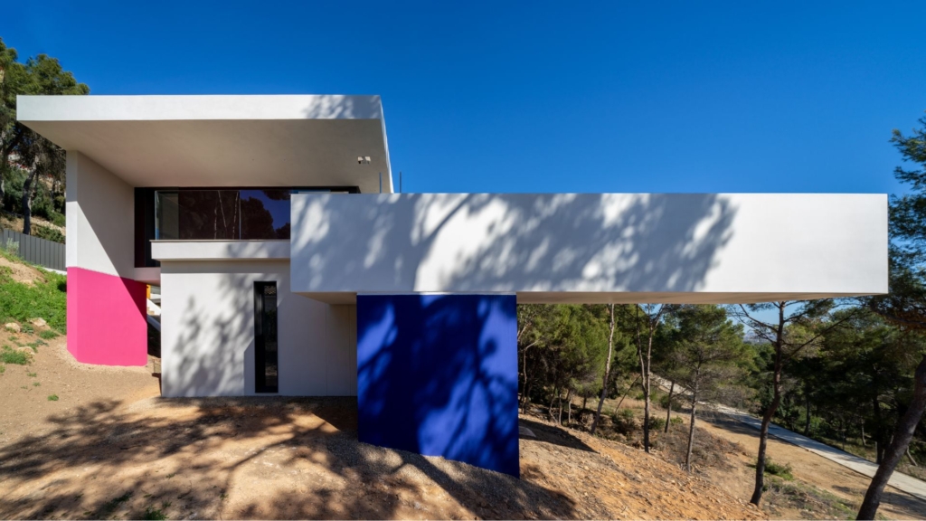 Casa modular terreno inclinado